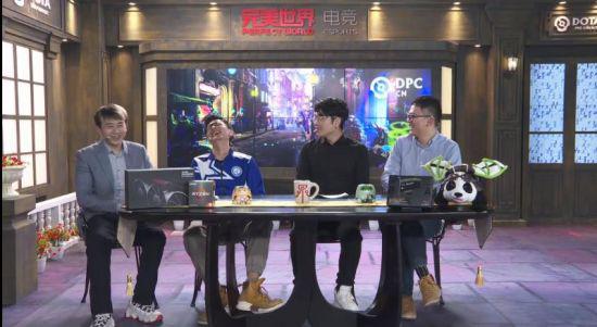 联想推出全球首款卷轴屏PC 16.7英寸屏幕引领未来科技